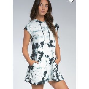 Elan Tie Dye Relaxed Fit Short Sleeve Hoodie Dress With Pockets